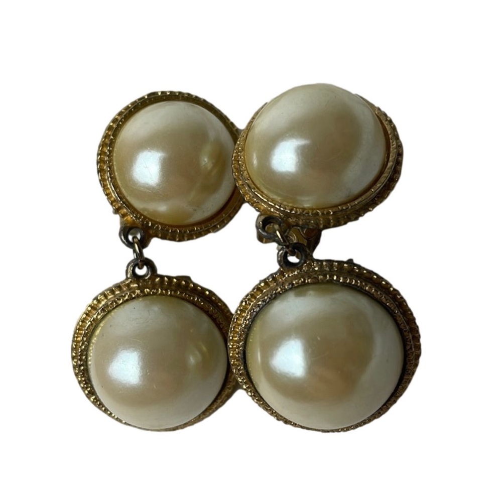 Vintage Mid-Century  Earrings Dangle Clip On Earrings